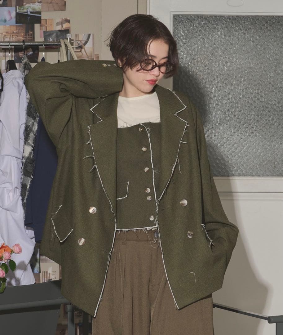 loin nuit テーラードジャケット　カーキ