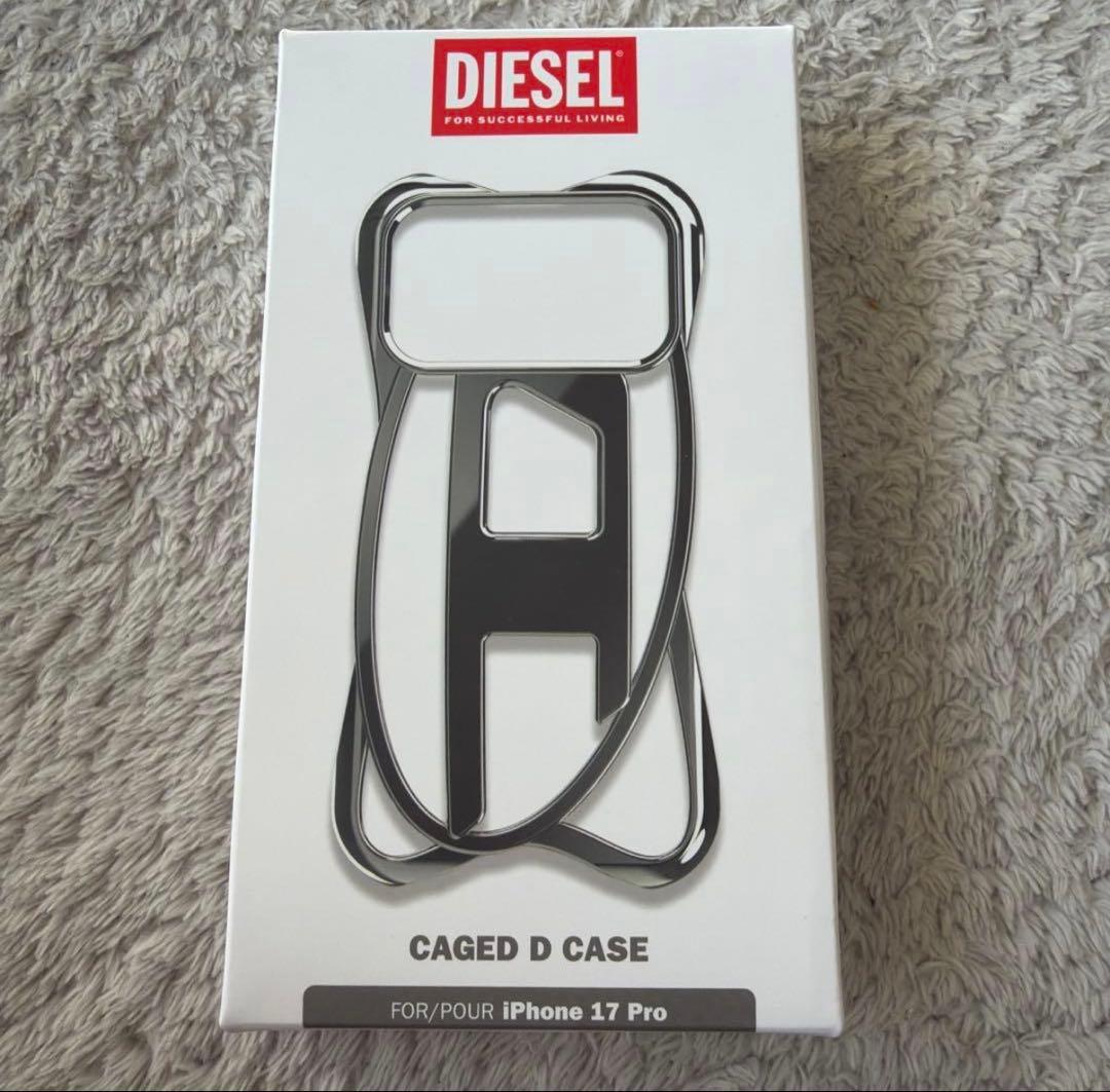 iPhoneアクセサリー DIESEL CAGED D CASE iPhone 17 Pro