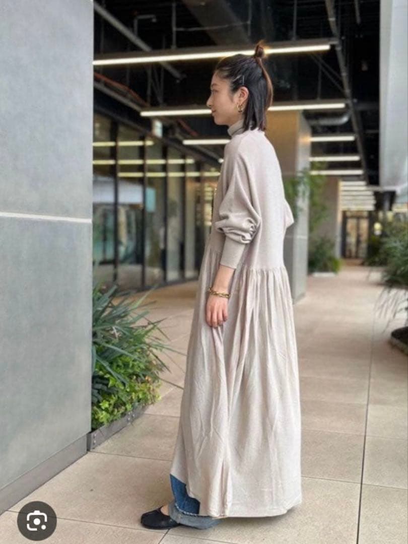 ⭐️週末限定値下⭐️美品Curensology ウールハイネックギャザーワンピース