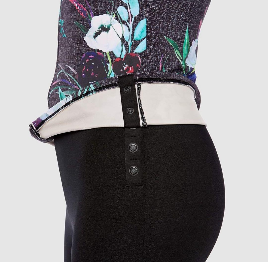 ワコール スイムウェア　セパレート水着 フルシェイプ ファスナー付き