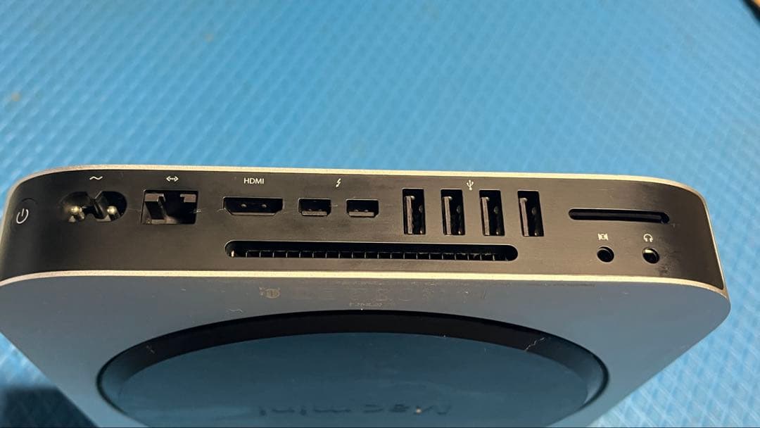 Mac mini 2014 i7-3G 8GB 1TB ハブ付属　応談可