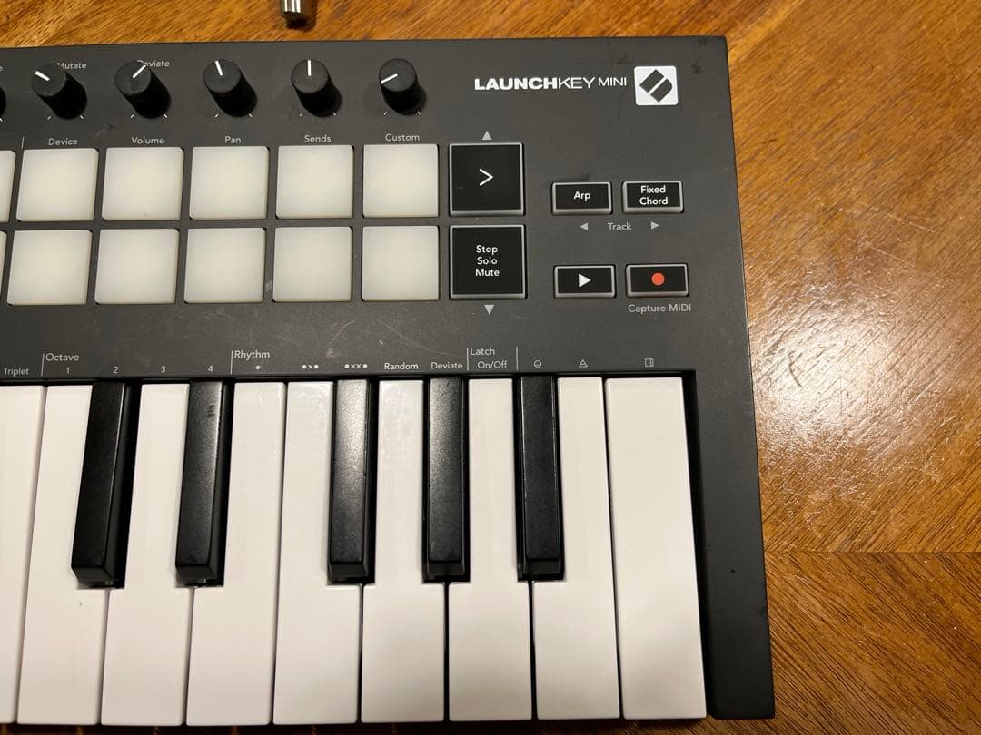 【美品】novation LAUNCHKEY mini MK3