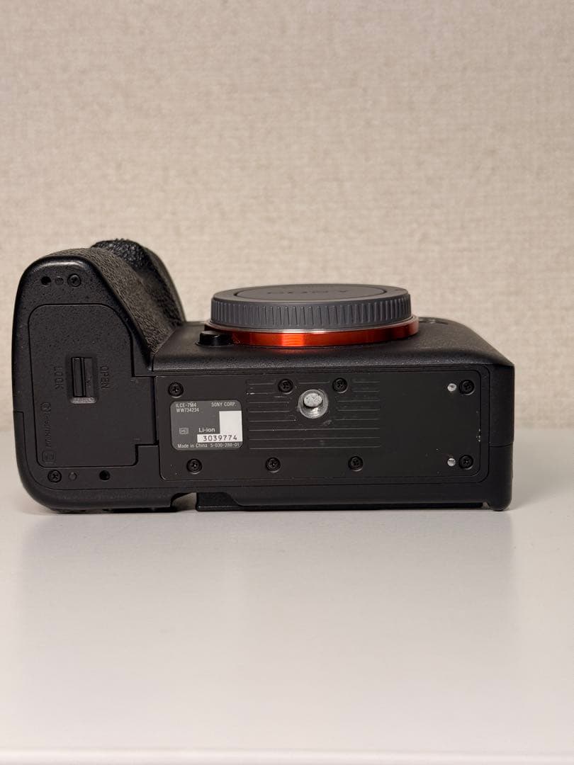 SONY α7 ミラーレス一眼カメラ
