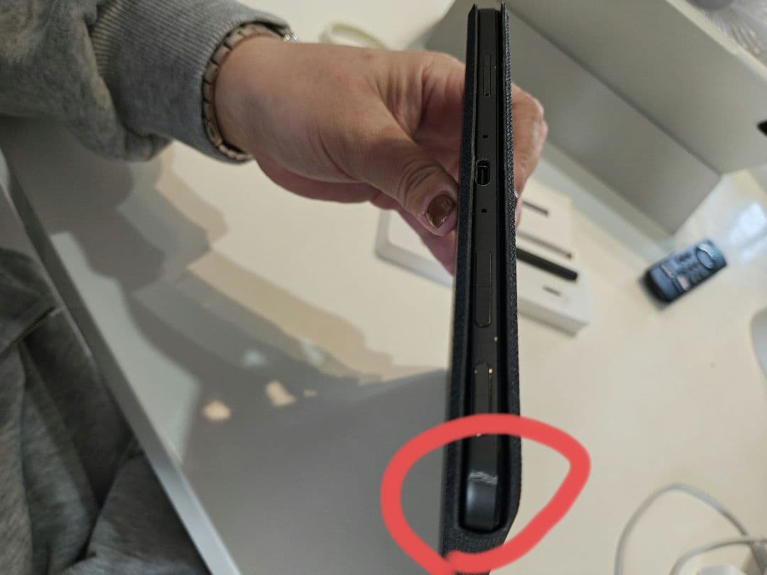 Amazon　Fire MAX 11