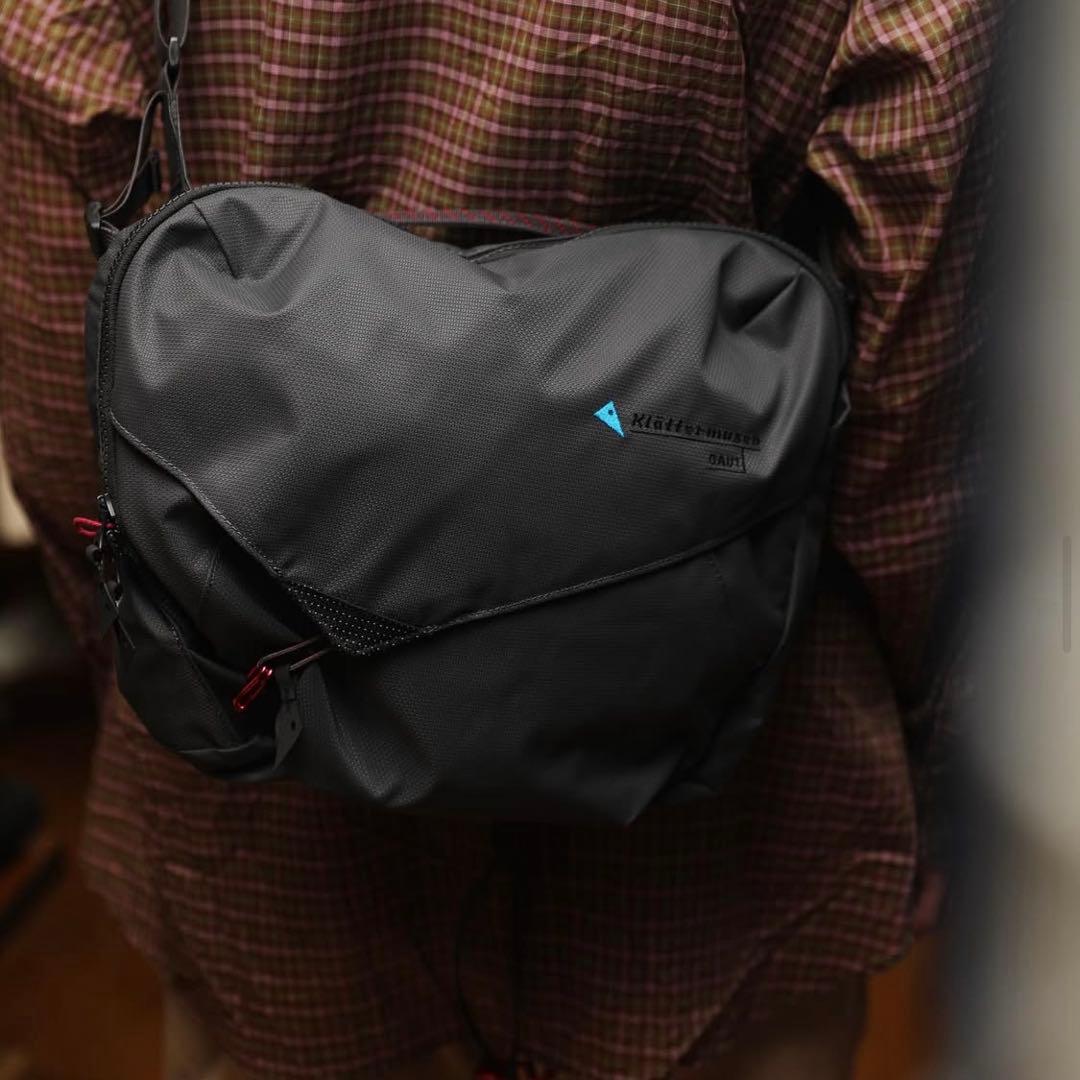 Klättermusen ブラック メッセンジャーバッグ　クレッタルムーセン