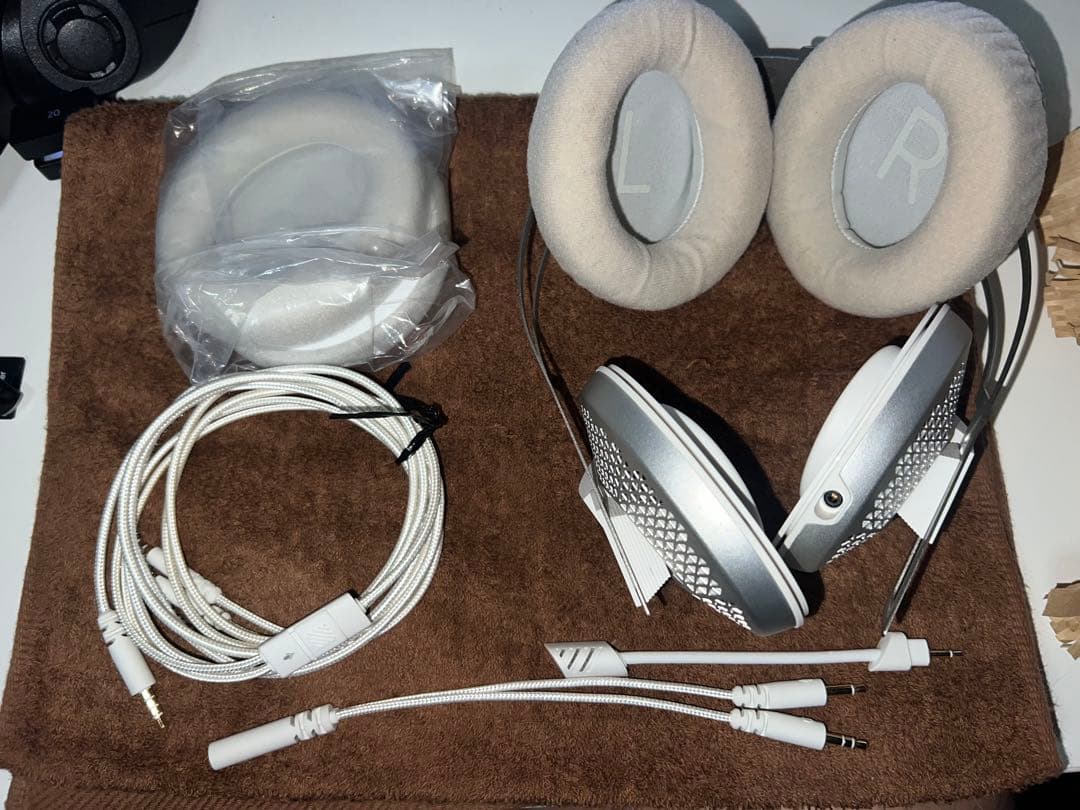 fumo TRUTH Silver ゲーミングヘッドセット 開放型 有線