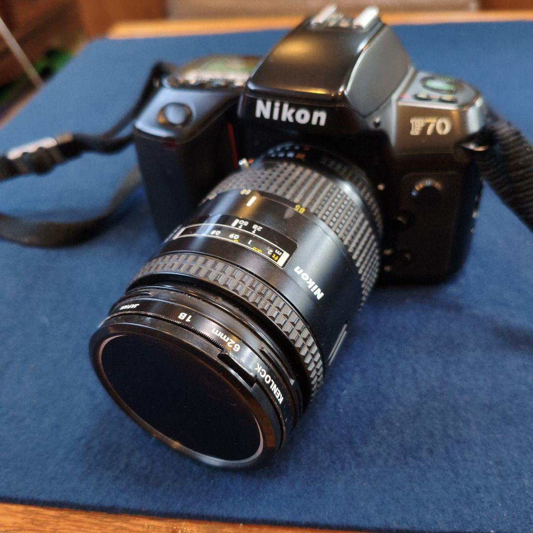 Nikon F70 一眼レフカメラ Nikkorレンズ付き