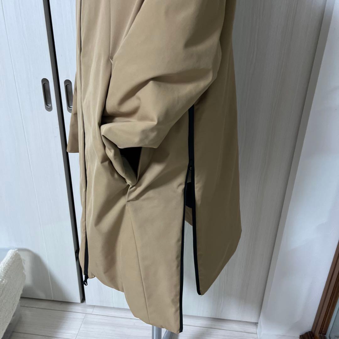 sacraraです。PLAIN PEOPLE ベージュ ダウンコート