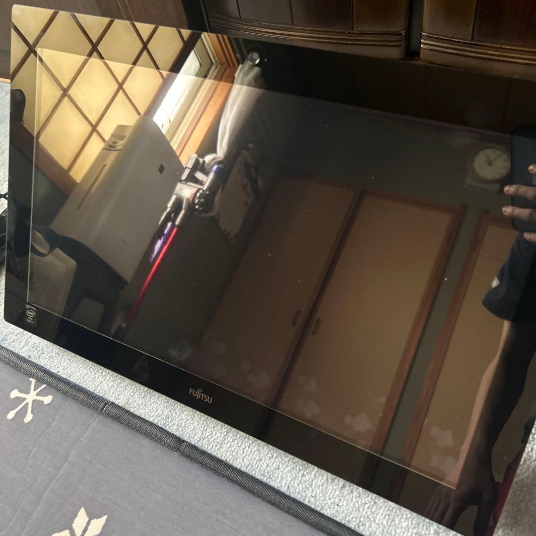 FMV ESPRIMO WH77/M 2013年10月発表モデル