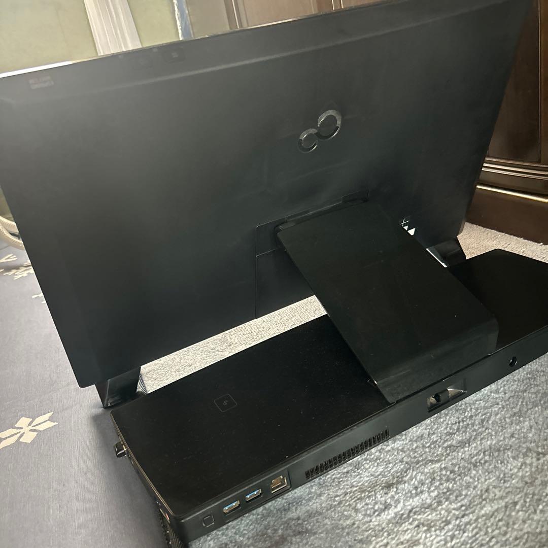 FMV ESPRIMO WH77/M 2013年10月発表モデル