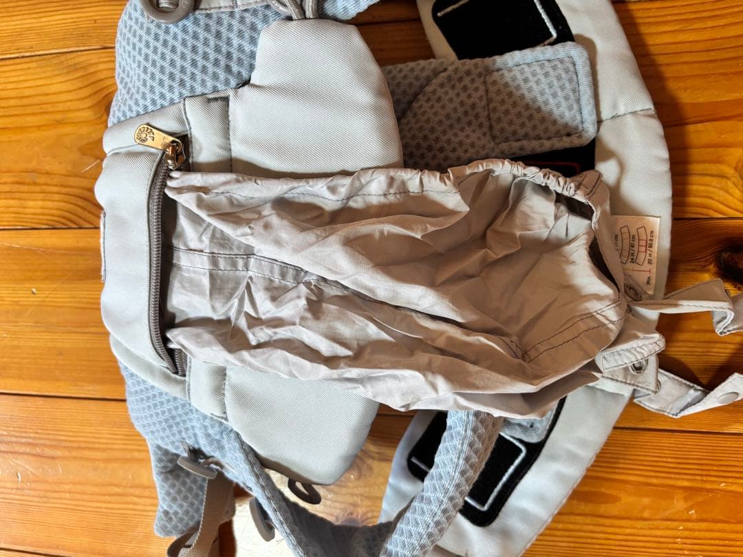 ergobaby エルゴ　オムニブリーズ　メッシュ抱っこ紐 水色