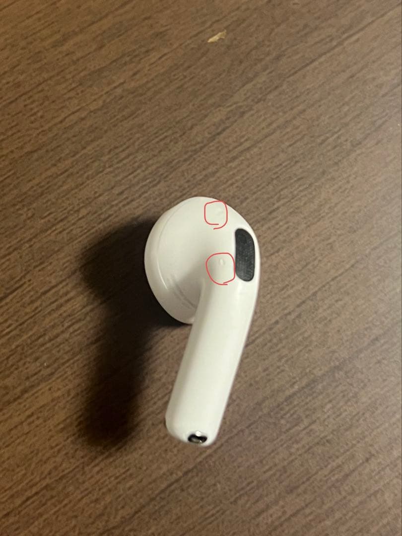 Apple純正 AirPods4（ノイズキャンセリングなし）