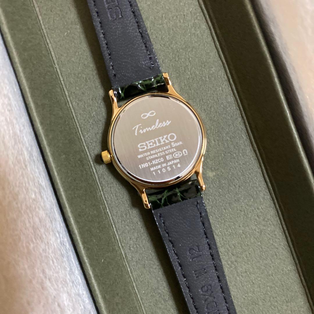 ⭐︎最終値下げ⭐︎SEIKO 腕時計　Timeless ゴールド グリーン