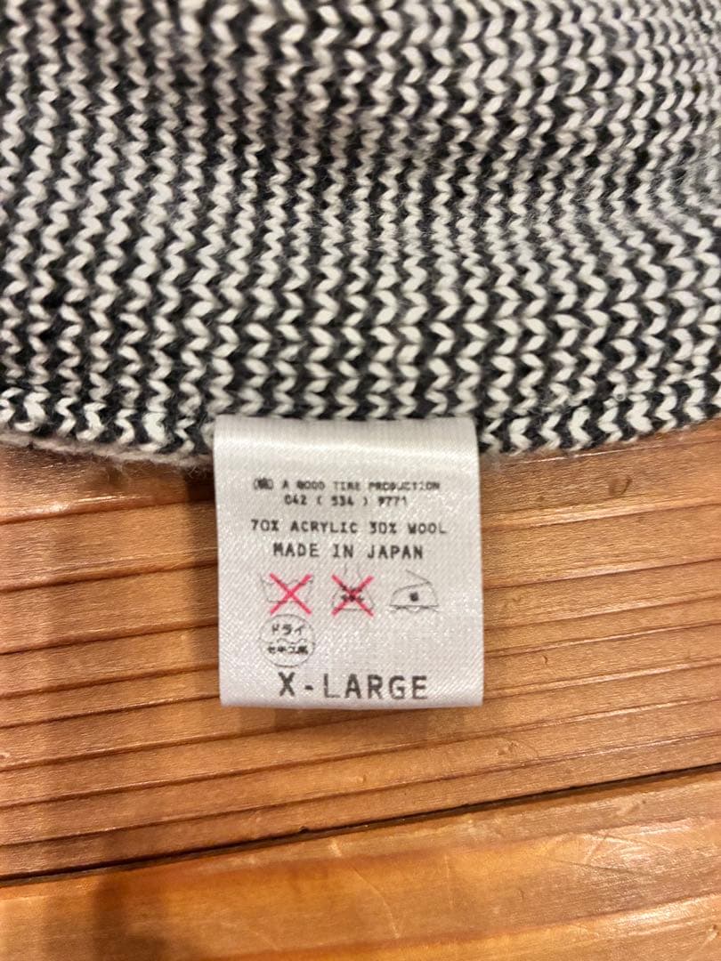 belafonte ベラフォンテ　Vネックニット