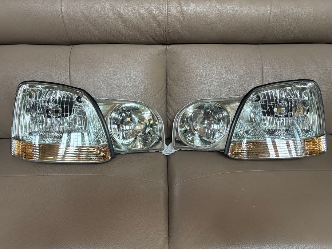 極上美品‼️ トヨタプログレ［JCG10］ハロゲンヘッドライト 左右セット