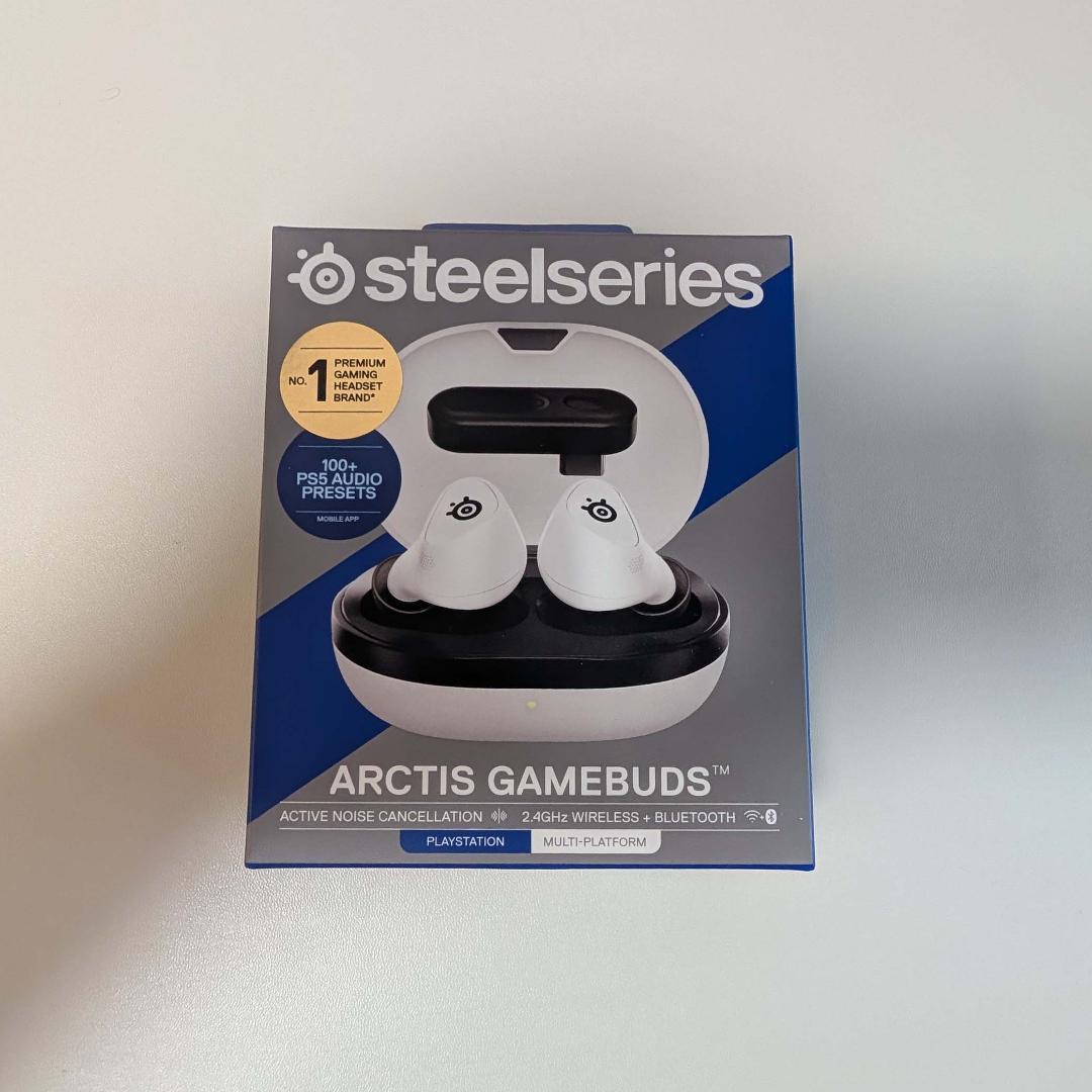 そ*ら様 SteelSeries Arctis Gamebuds ワイヤレスイヤ