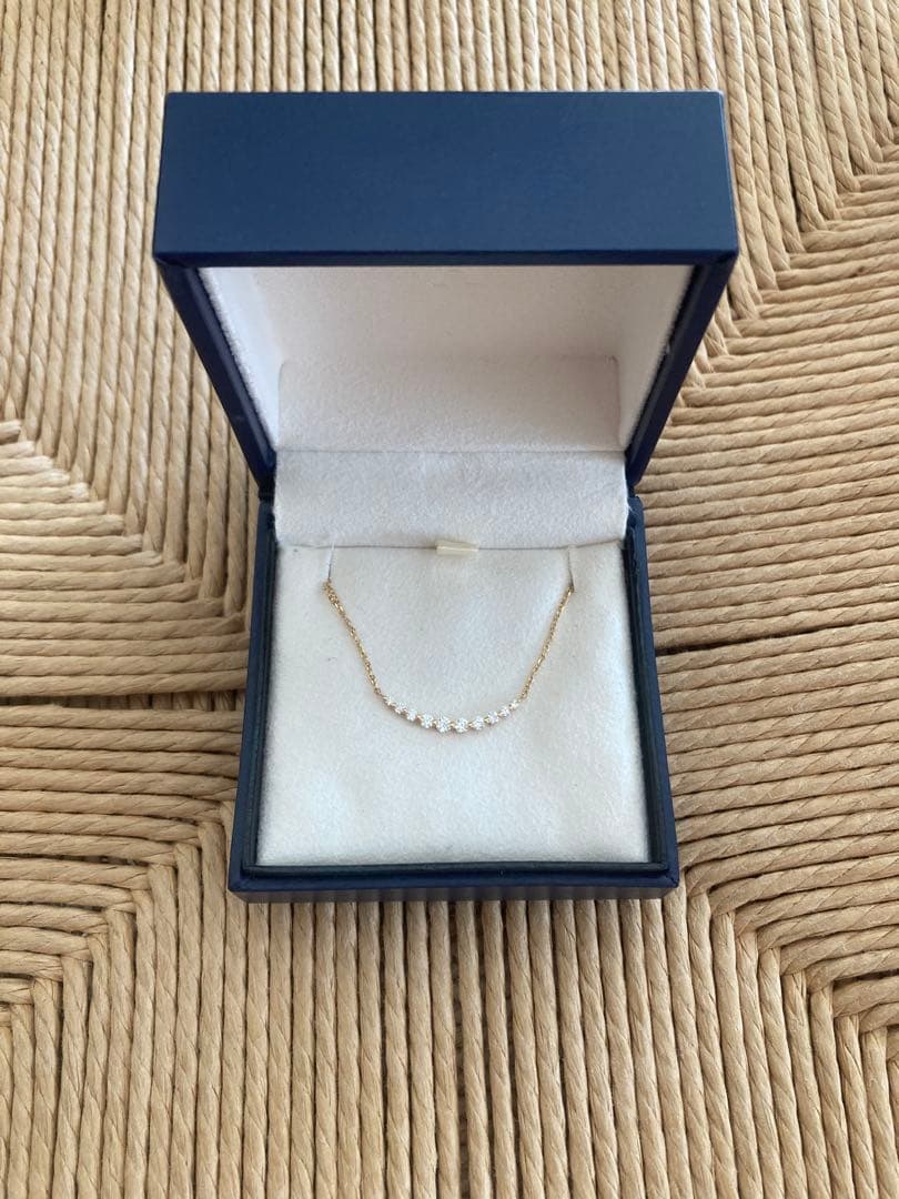 Vendome Aoyama K18ゴールド　ダイヤモンドリュールネックレス