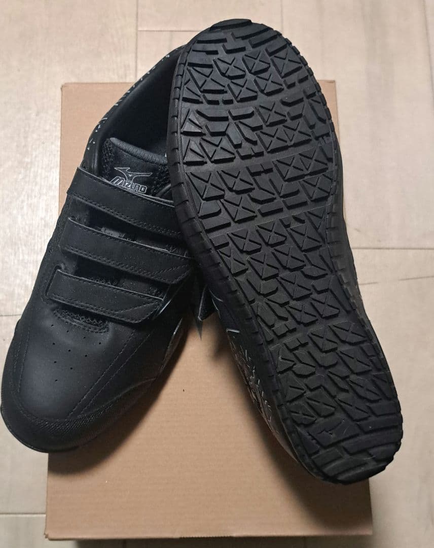 送料込み【新品未使用】ミズノ安全靴 26.5㎝ TD22L ブラック