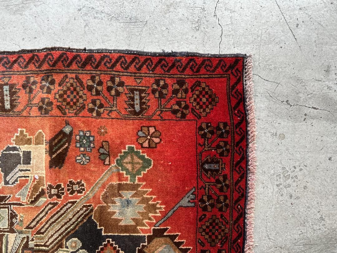 【Vintage rug】アフガニスタン産｜189 × 107cm｜バルーチ族