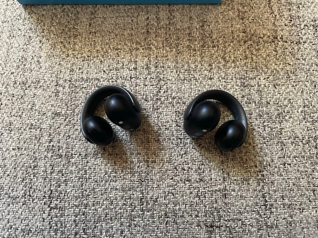 り*じ様 anker soundcore AeroClip