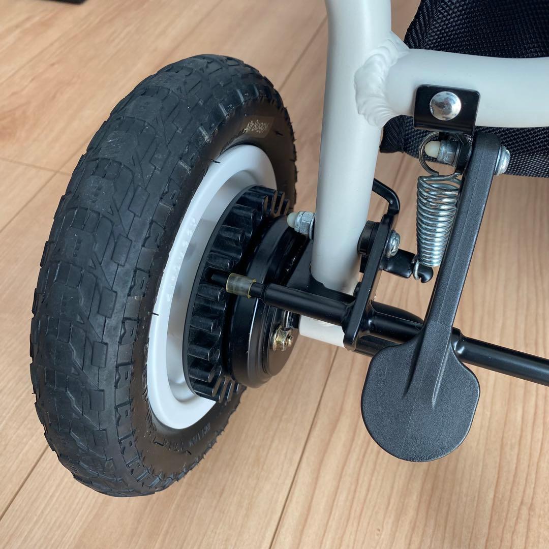 り*う様 【美品】エアバギー ホワイト AIRBUGGY フレームのみ　ペットカ