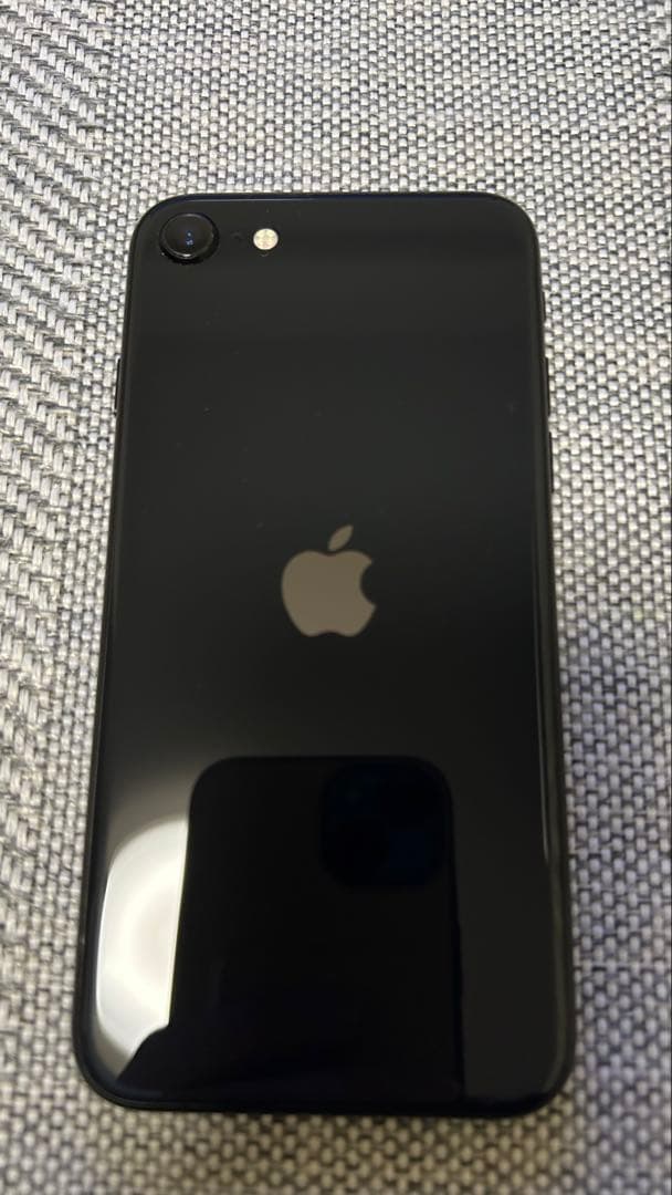 iPhone SE 第二世代（SE2） 64GB ブラック