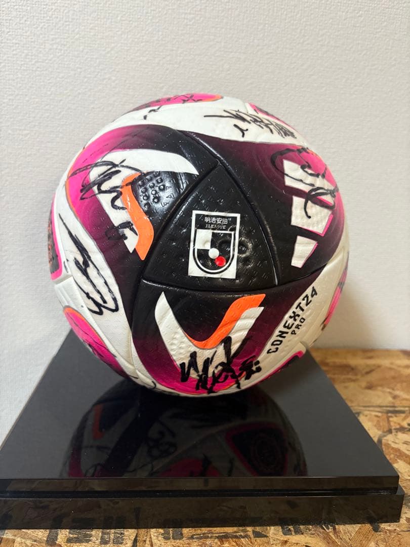 ロアッソ熊本直筆サインボール