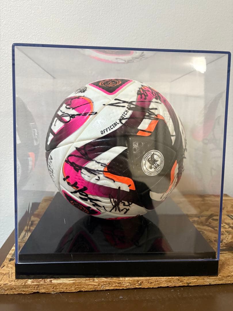 ロアッソ熊本直筆サインボール