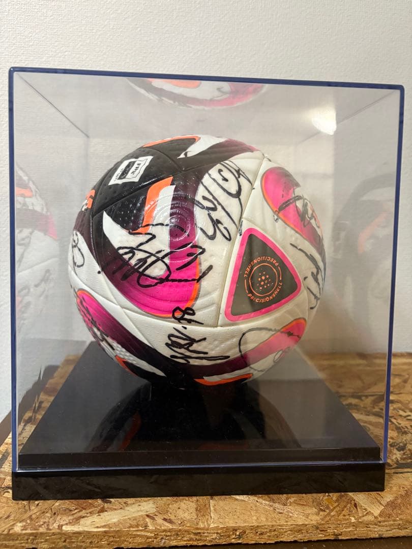 ロアッソ熊本直筆サインボール