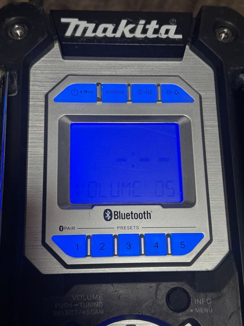 マキタ 充電式ラジオ BluetoothMR108 ブラック makita