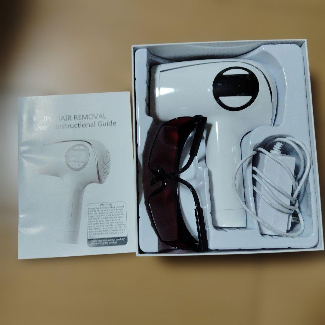 脱毛器 本体・サングラス・充電器付き