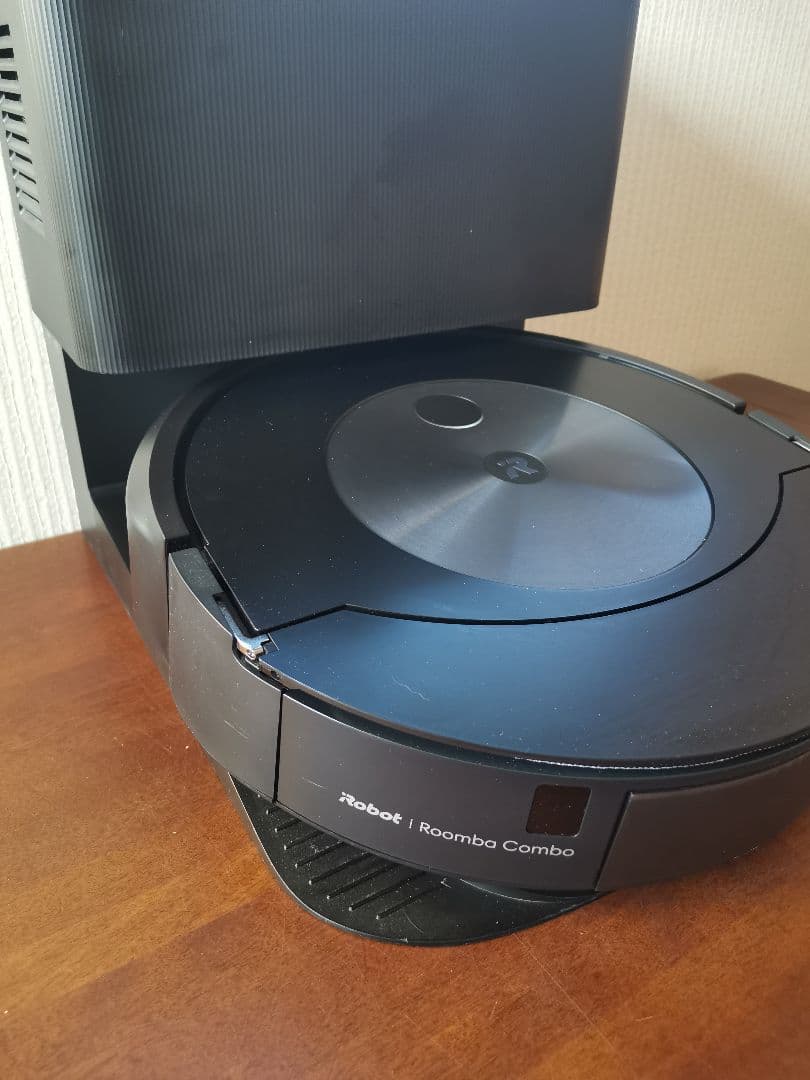 アイロボット ルンバ 23年製コンボ j7+ 自動ゴミ収集