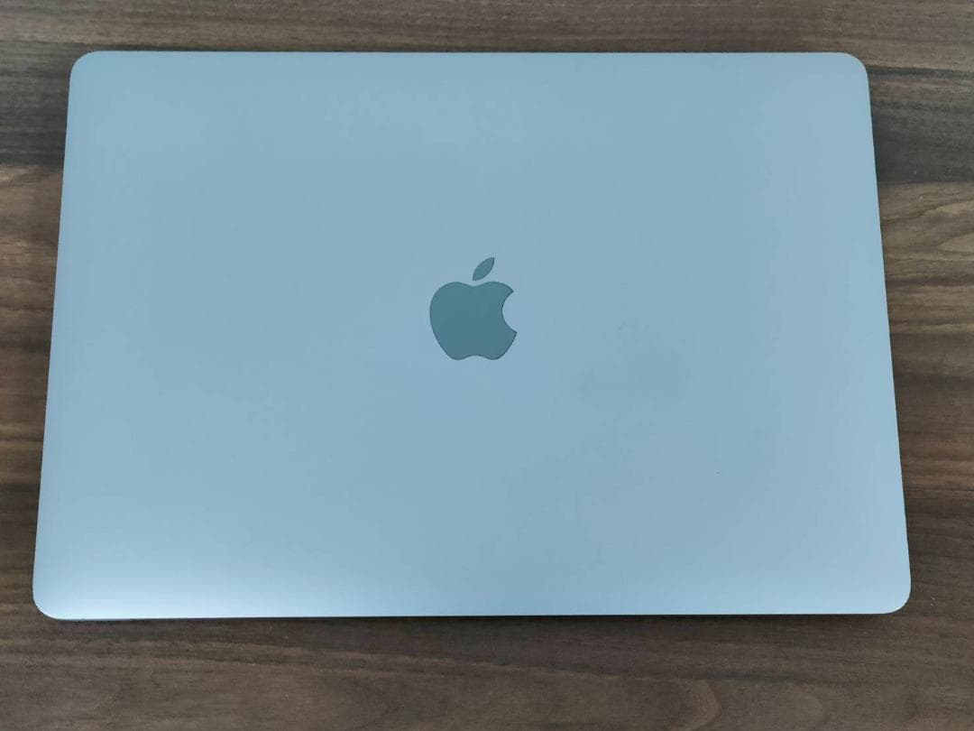 充電346 MacBook Air 2020 13型 i5 512GB C2