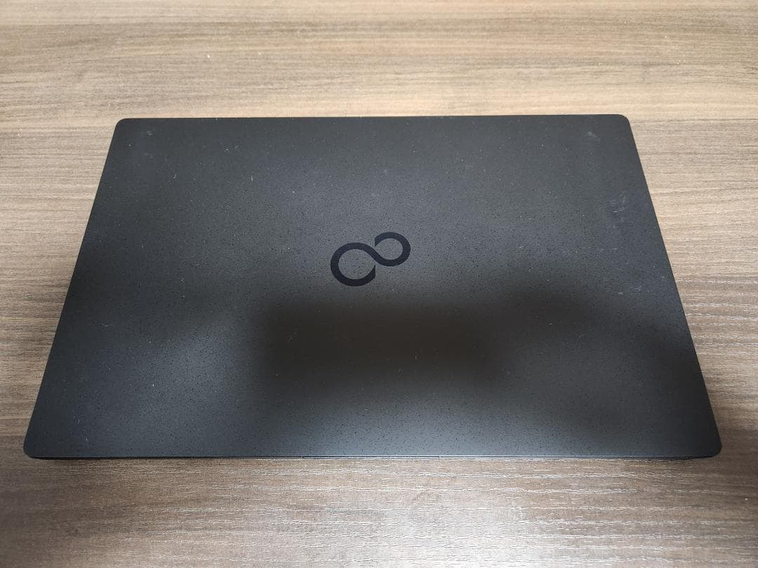 ほぼ未使用 LIFEBOOK UH i5-1235U 8GB Office他