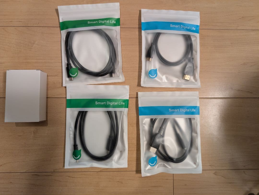 18.5インチ デュアルディスプレイ（ケース付き）