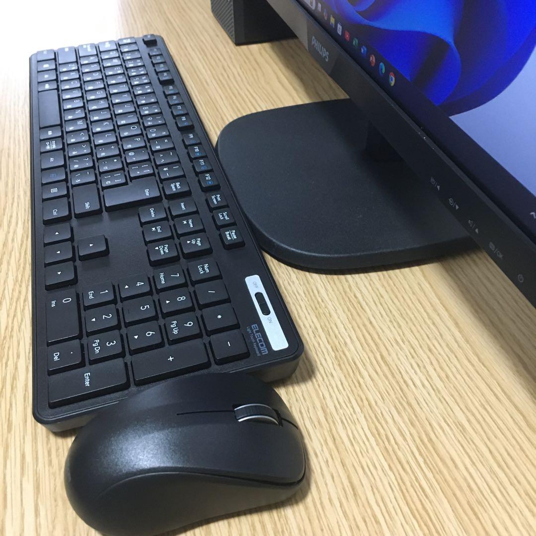 フルセット Lenovo Win11 i3 8Gメモリ SSD 23.8'モニタ