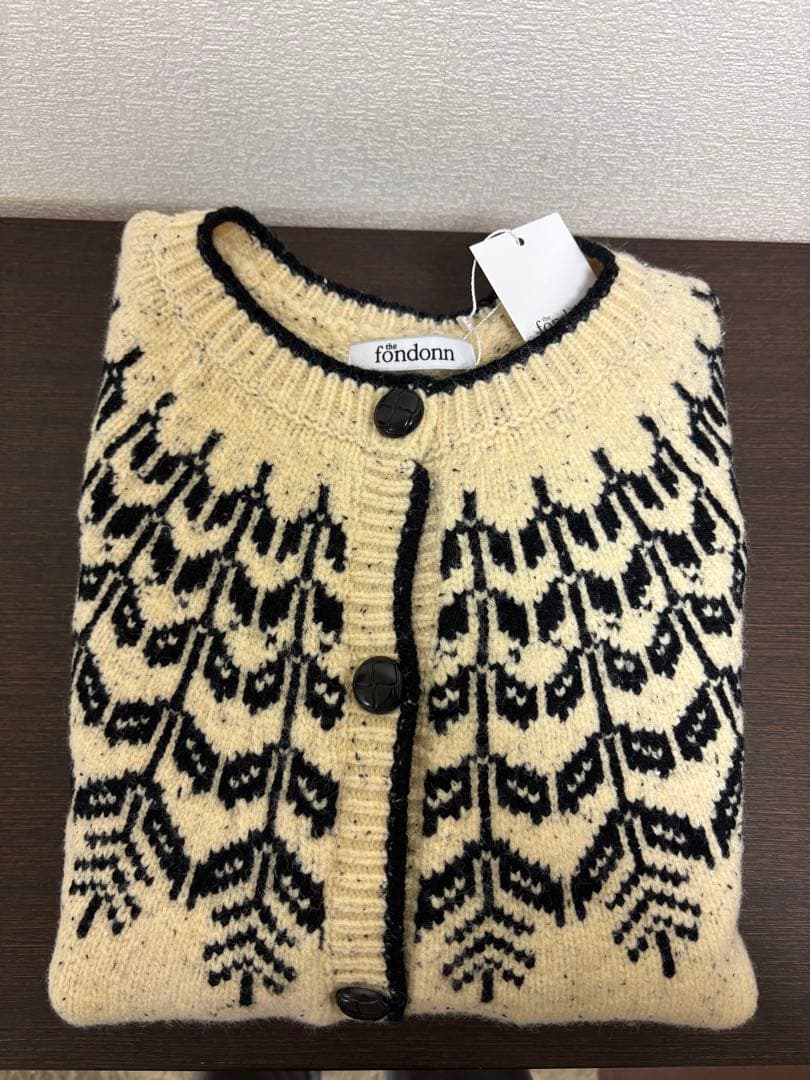 ノルディック柄ニットカーディガン