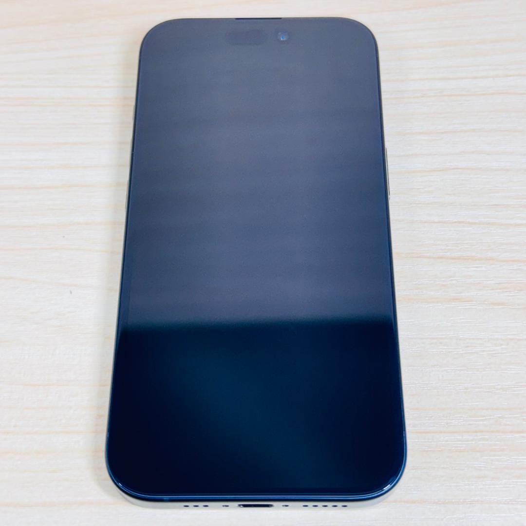 P52 超美品SIMフリー iPhone16 128GB Black おまけ付き