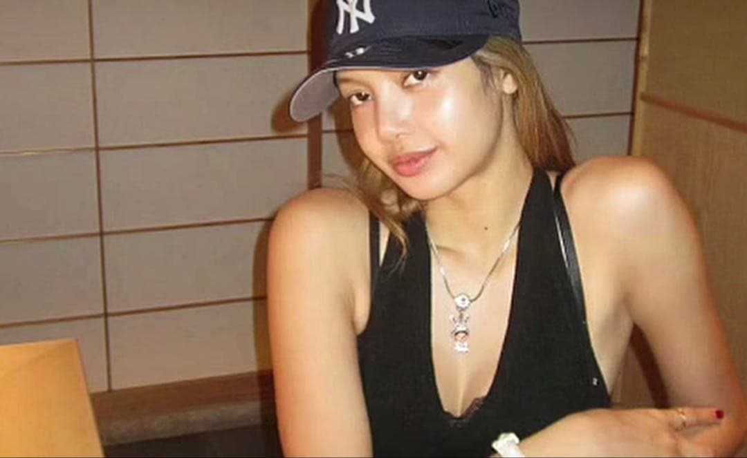 スワロフスキー　うさぎ　ピンク　モンチッチ　ネックレス セット　海外限定