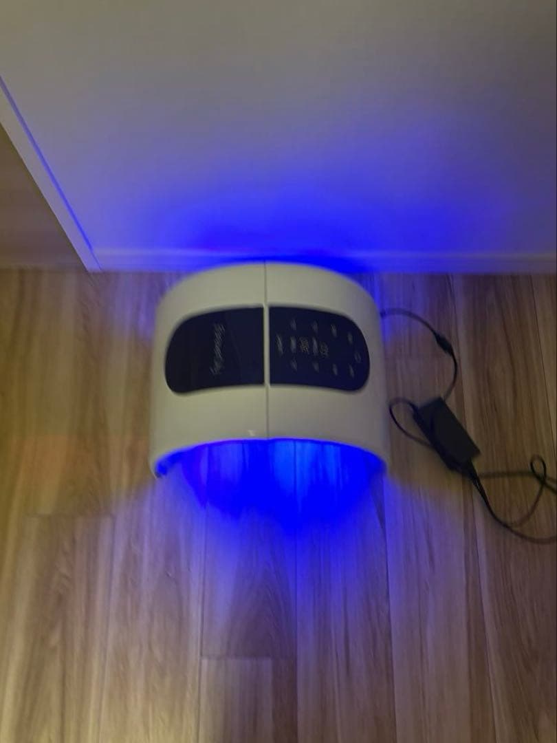 forever lily LED美顔器　ドーム型