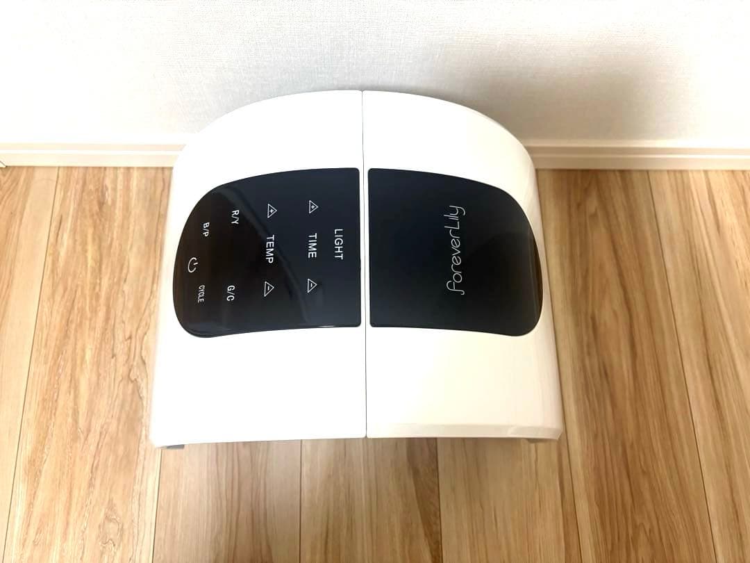 forever lily LED美顔器　ドーム型