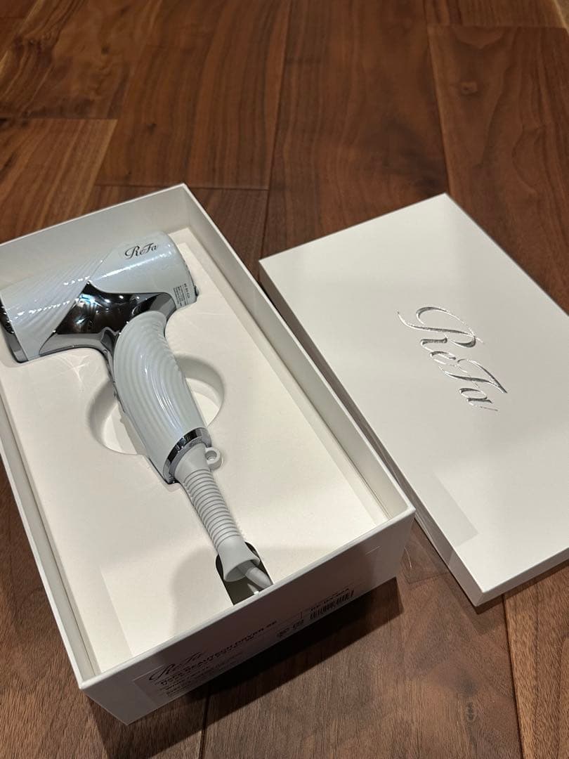 ReFa リファ　BEAUTECH DRYER SE ドライヤー　ホワイト