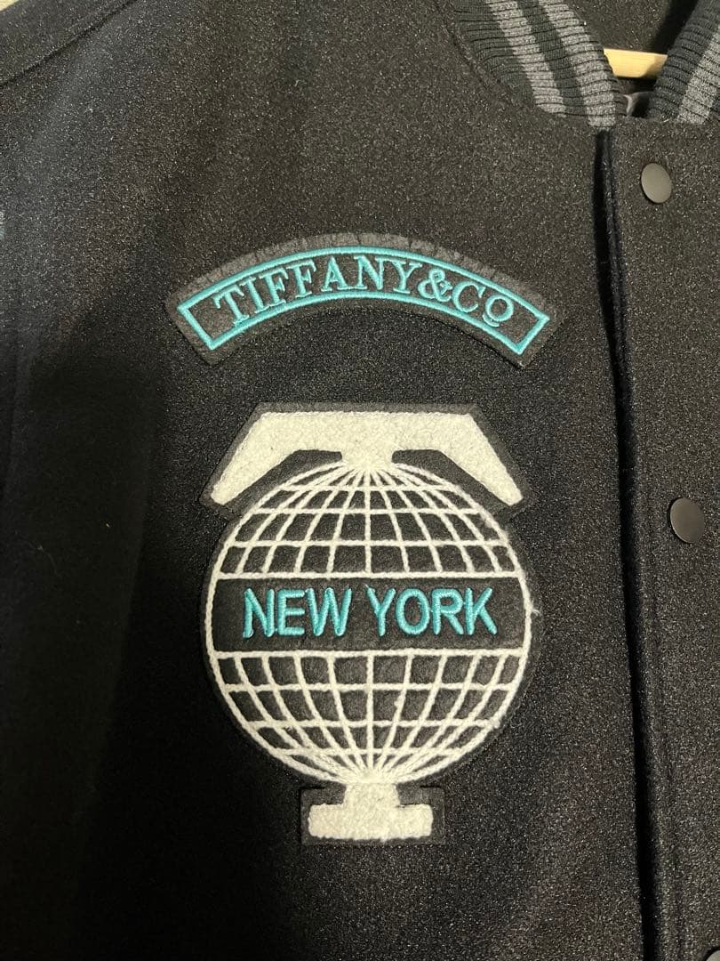 NIKE × Tiffany & Co コラボスタジャン /新品未使用品