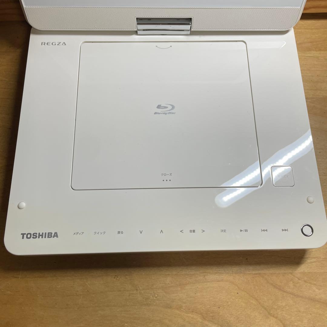 付属品完備 東芝 ポータブルDVD・BD・Blu-ray・ブルーレイプレーヤー
