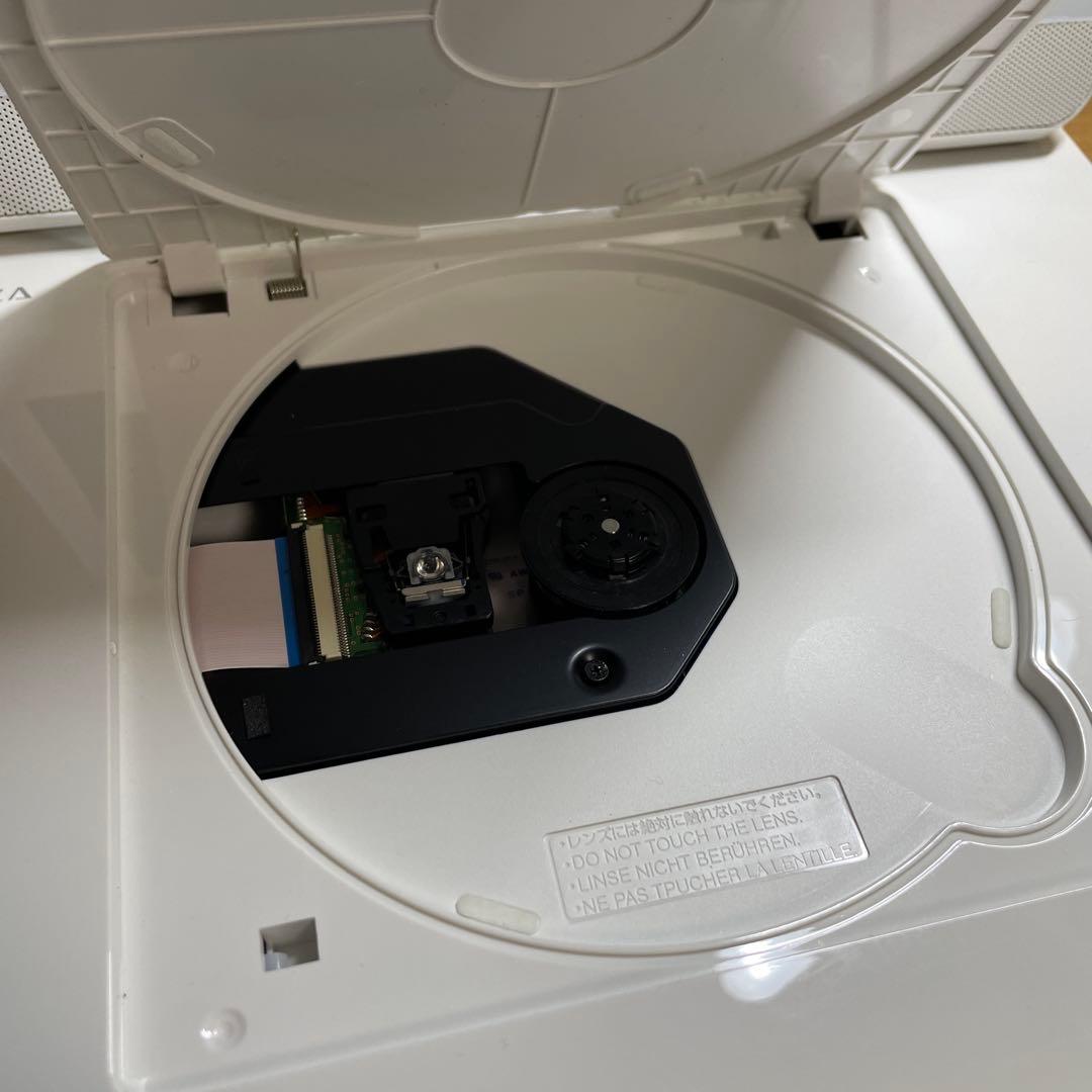 付属品完備 東芝 ポータブルDVD・BD・Blu-ray・ブルーレイプレーヤー