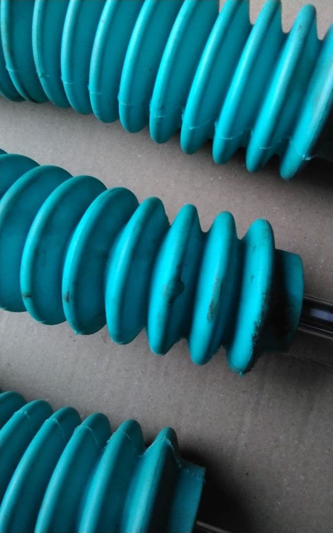 三菱ジープ　ロングショックアブソーバー