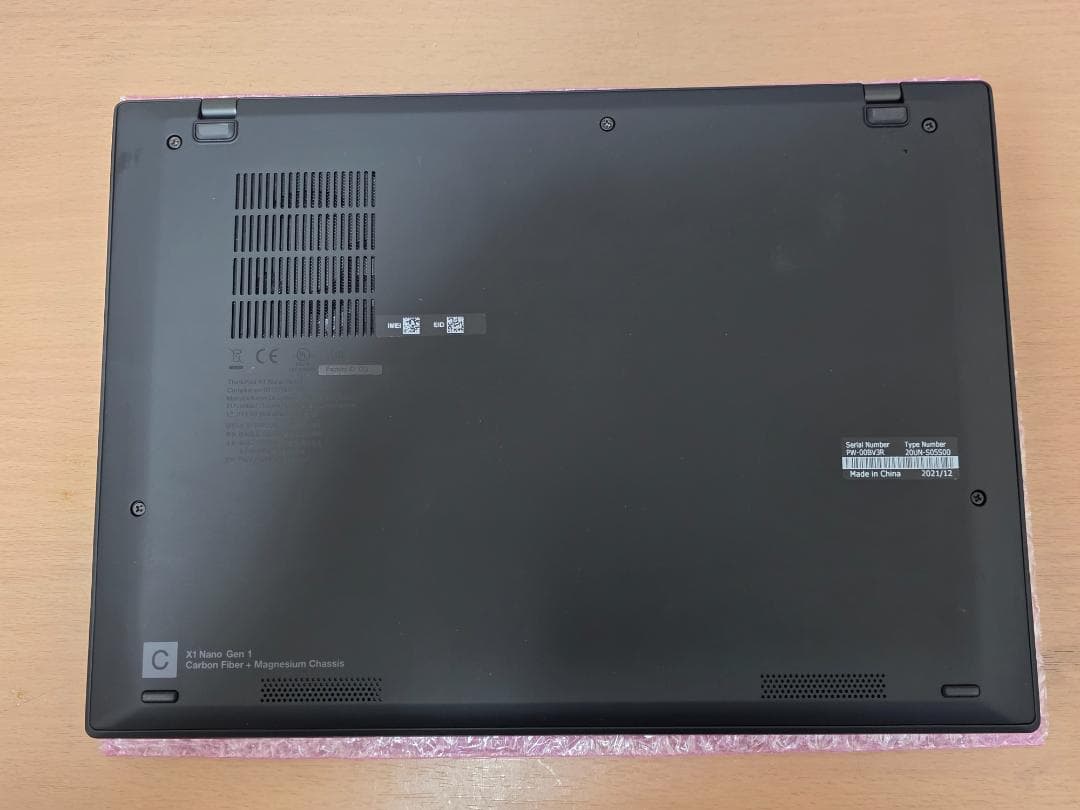 ThinkPad X1 Nano Gen1（i5 16GB 1TB)