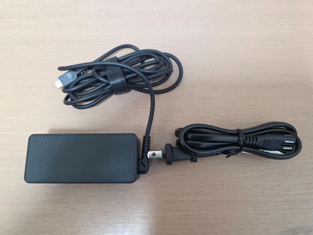 ThinkPad X1 Nano Gen1（i5 16GB 1TB)