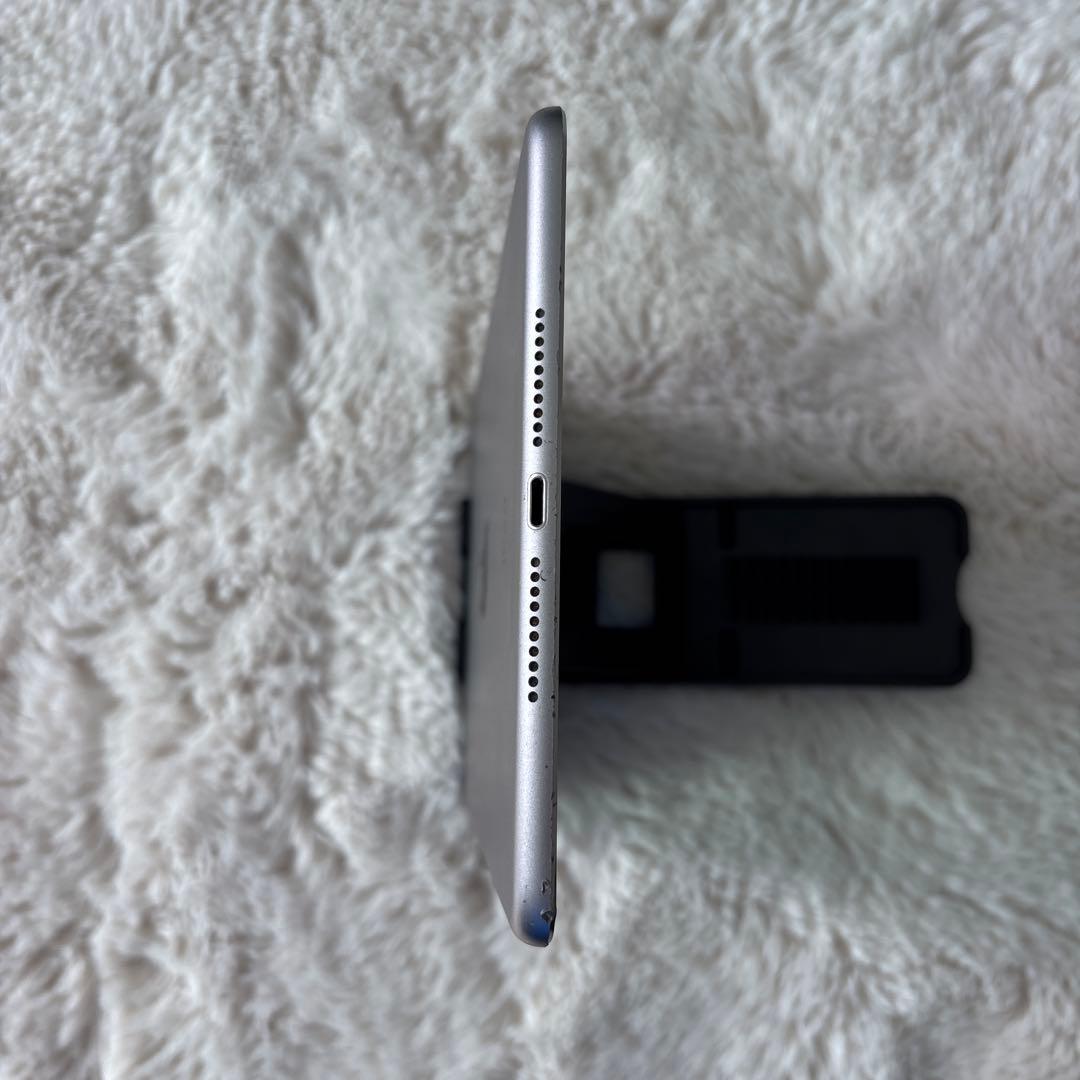 Apple iPad mini4 128GB スペースグレー