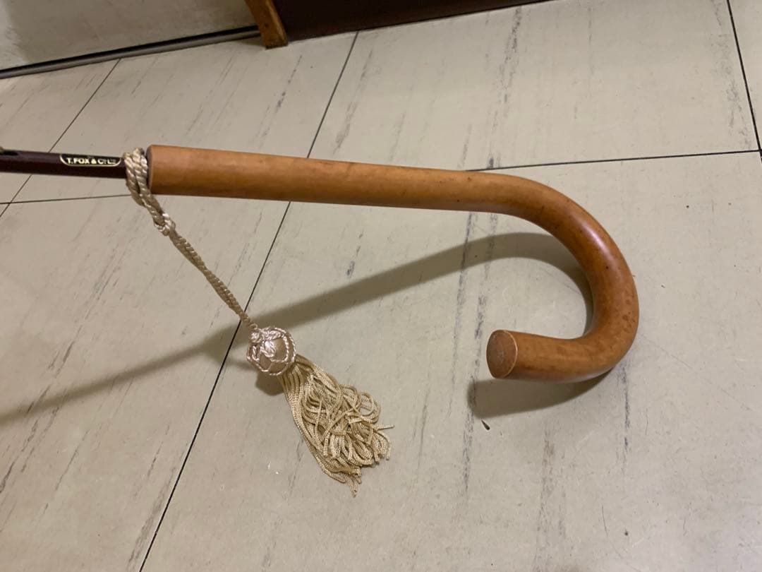 レア美品王室御用達イギリス製FOX社長傘雨傘ゴールド系植物柄フサ付き上品な傘